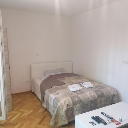 Natasa Apartment Belgrad Exterior foto